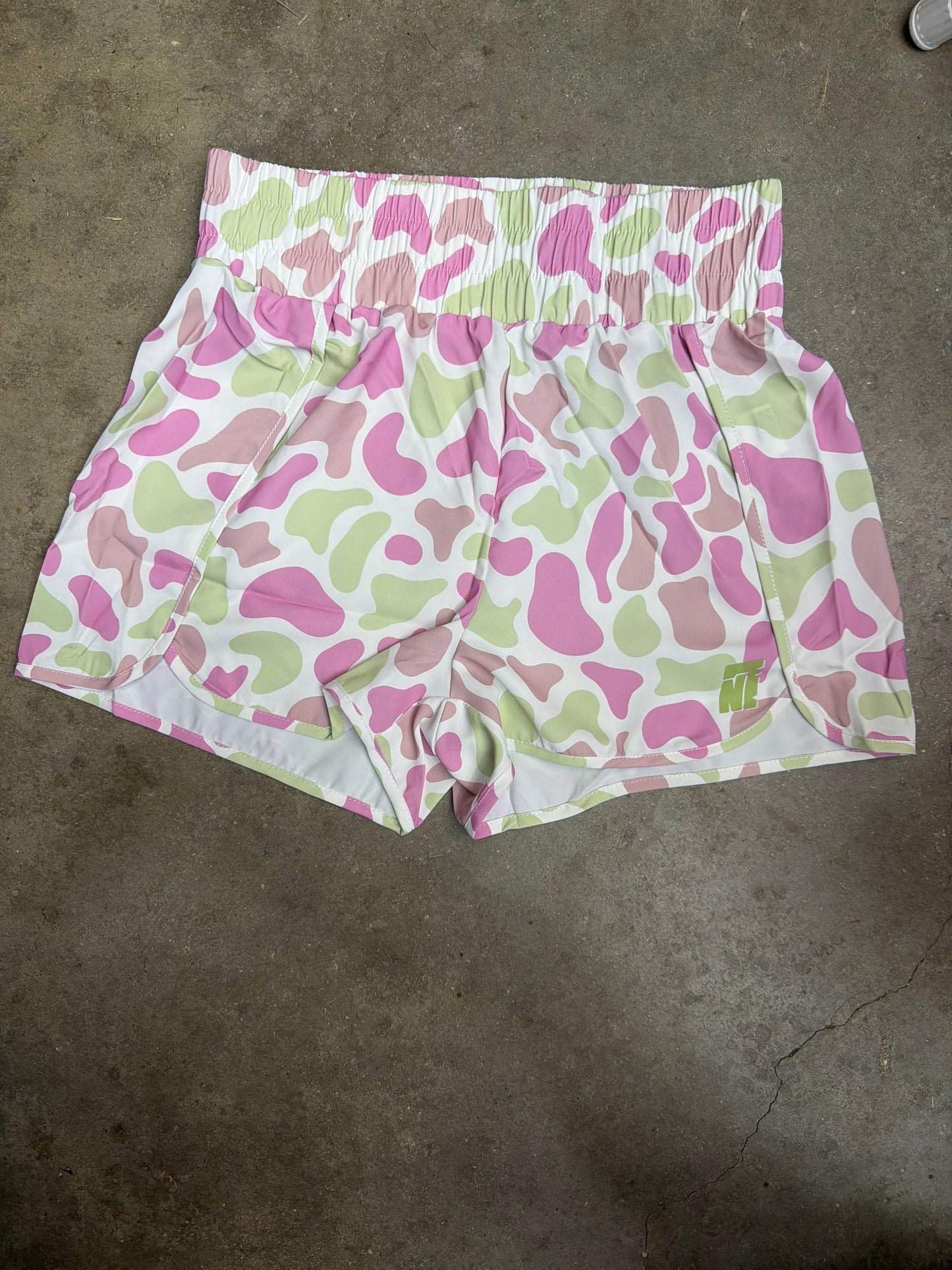 GREEN/PINK CAMO PRINT HIGH WAIST SHORTS