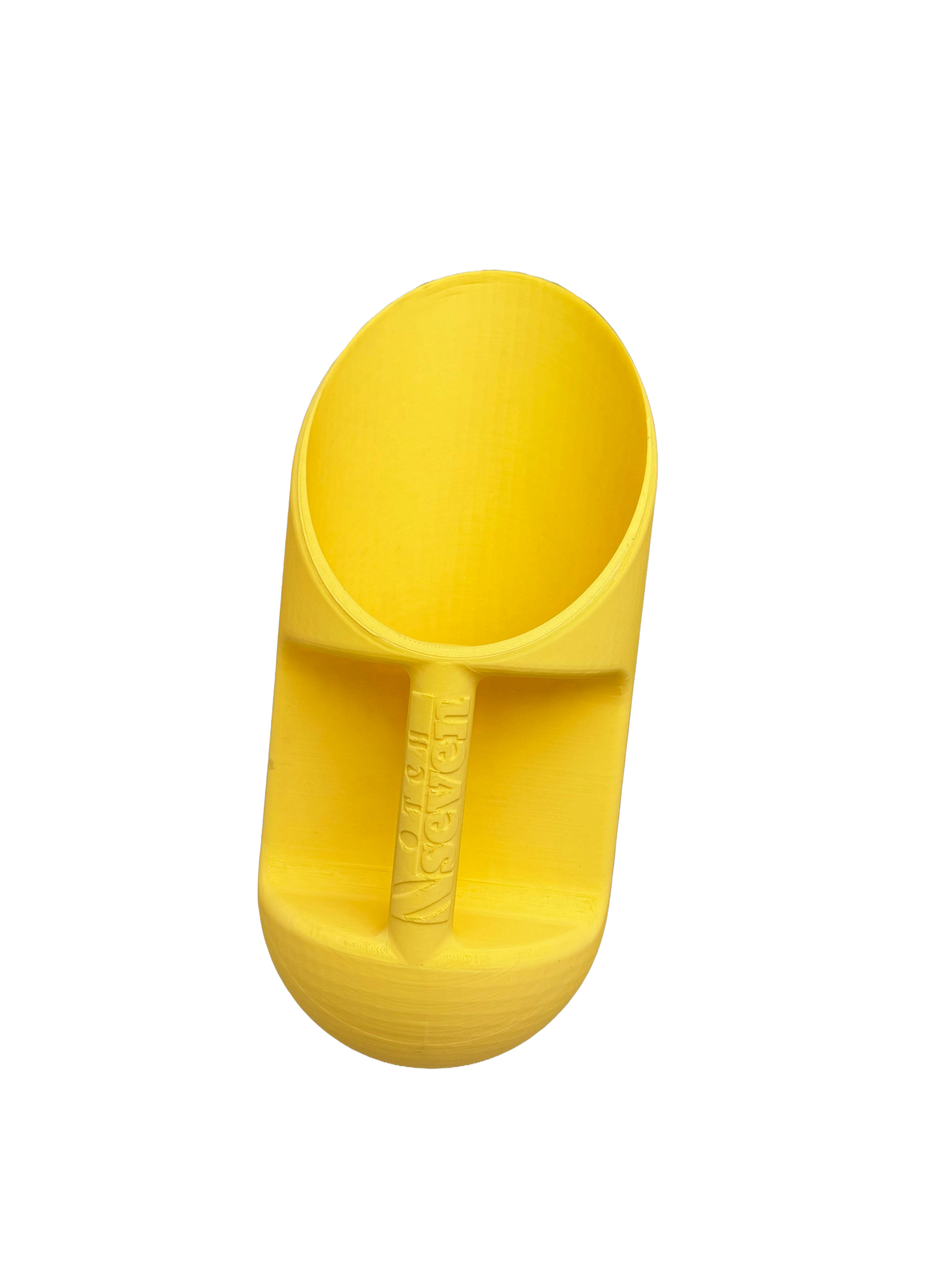 Feed scoops with N7 logo