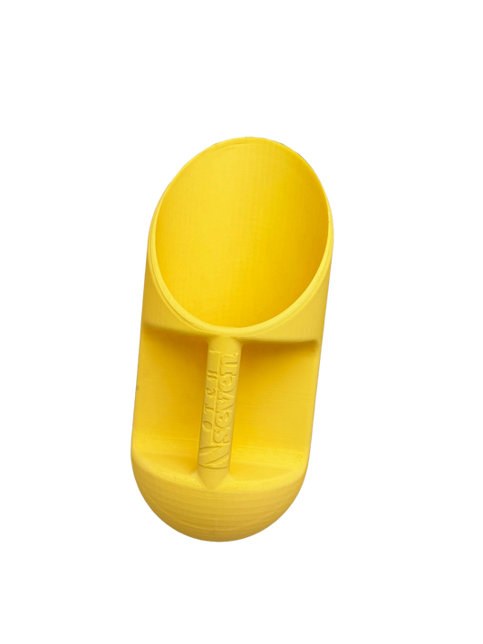 Feed scoops with N7 logo